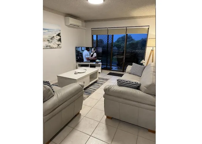 Oceancrest 12